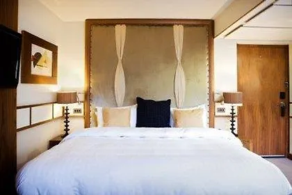 York Place Hotel
