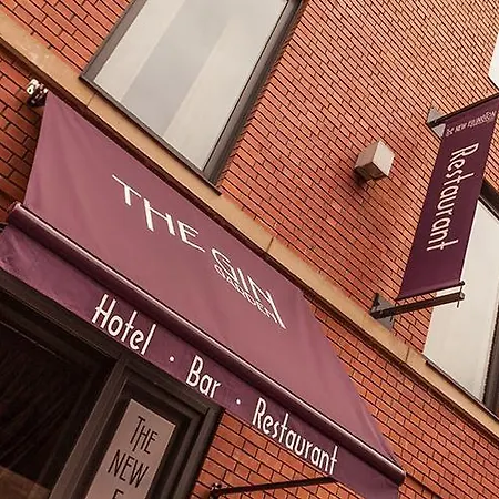 York Place Hotel 4*